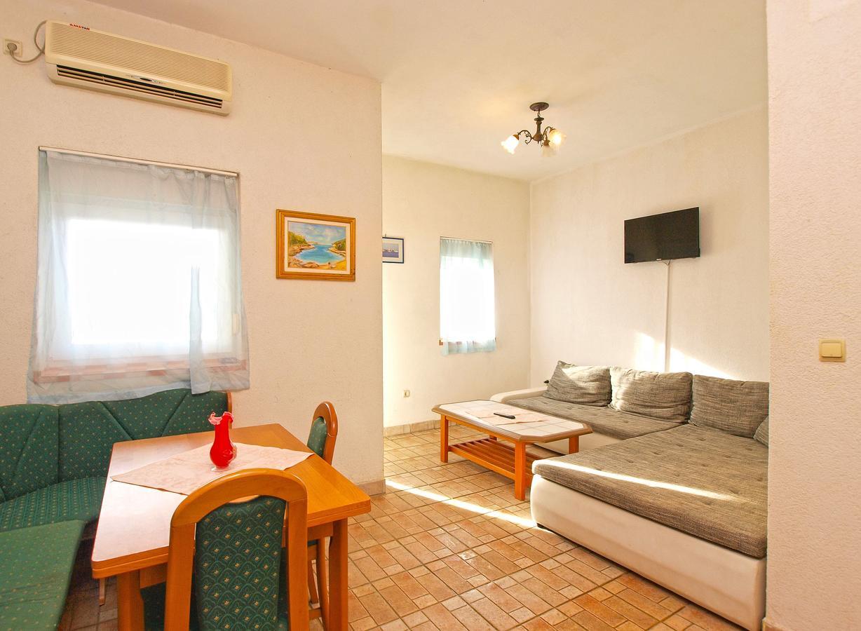 Apartments Ivo 1328 Фажана Экстерьер фото